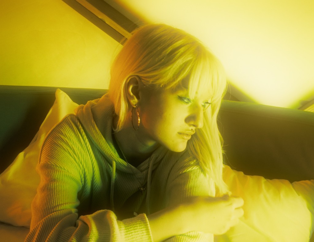 SIDE LINE Creative Direction visual 26